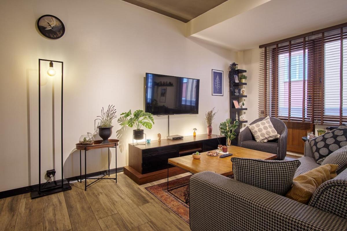 Daire Lovely&modern Penthouse In The Heart Of Sisli!